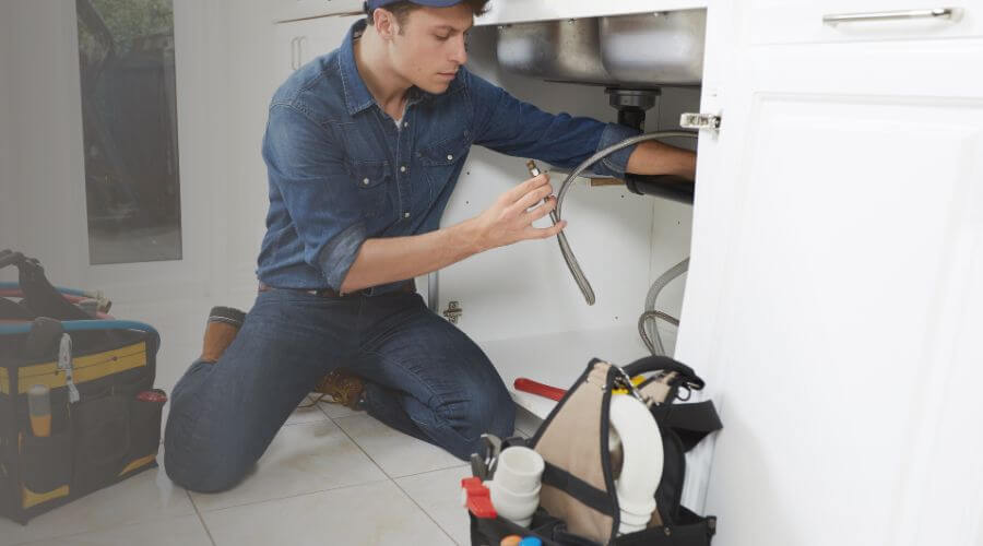 Expert burst pipe repair services in Woodlake, TX